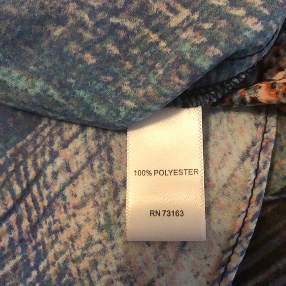 Cable and gauge multi color blouse - Picture 7 of 7